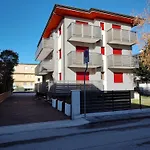 公寓 Luminous Flat Near The *