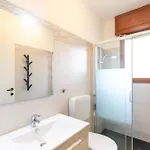 Luminous Flat Near The * 利尼亚诺萨比亚多罗