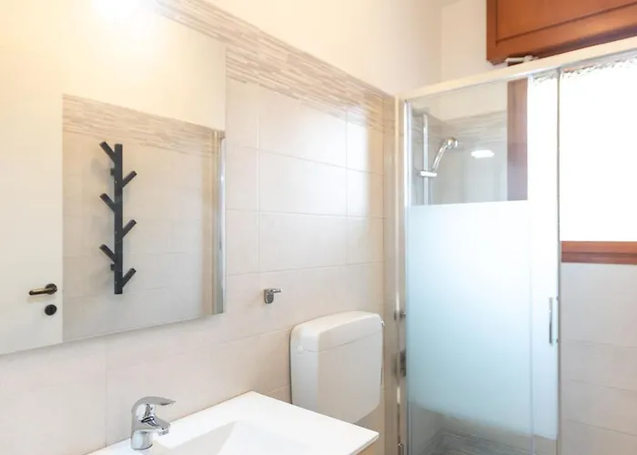 Luminous Flat Near The * Линьяно-Саббьядоро